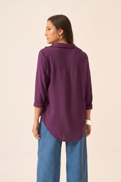 BLUSA SOCIAL COM BOTÕES EM VISCOLINHO ROXO FRUTADO