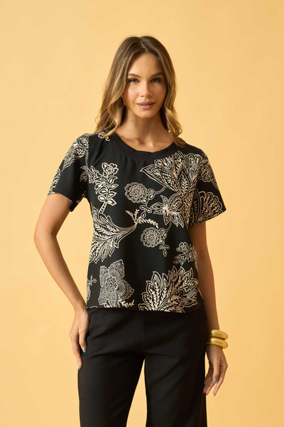 BLUSA COM MANGA CURTA COM GOLA FLOR DE RENDA PRETO