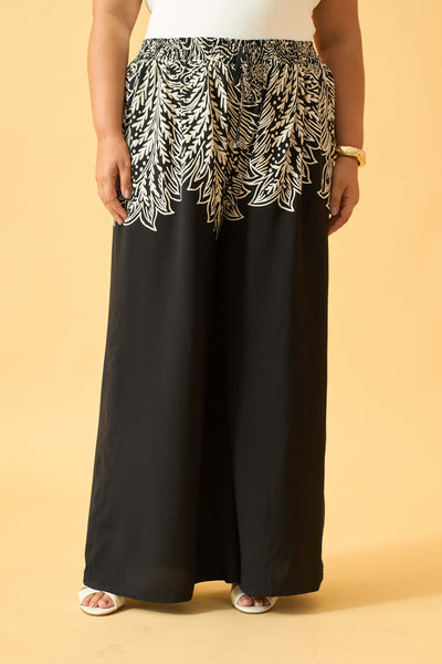 CALCA PANTALONA COM BOLSO RENDA