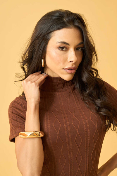 VESTIDO MIDI COM GOLA JACQUARD TRANÇADO CAPPUCCINO