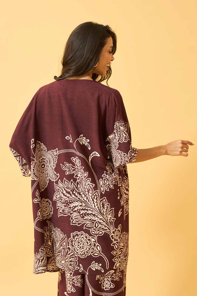 KIMONO COM MANGA CURTA BORDO