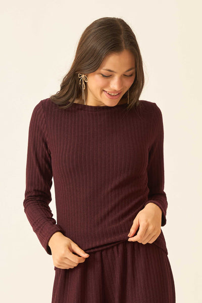 BLUSA DECOTE CANOA CANELADO AREIA GROSSO VINHO TINTO