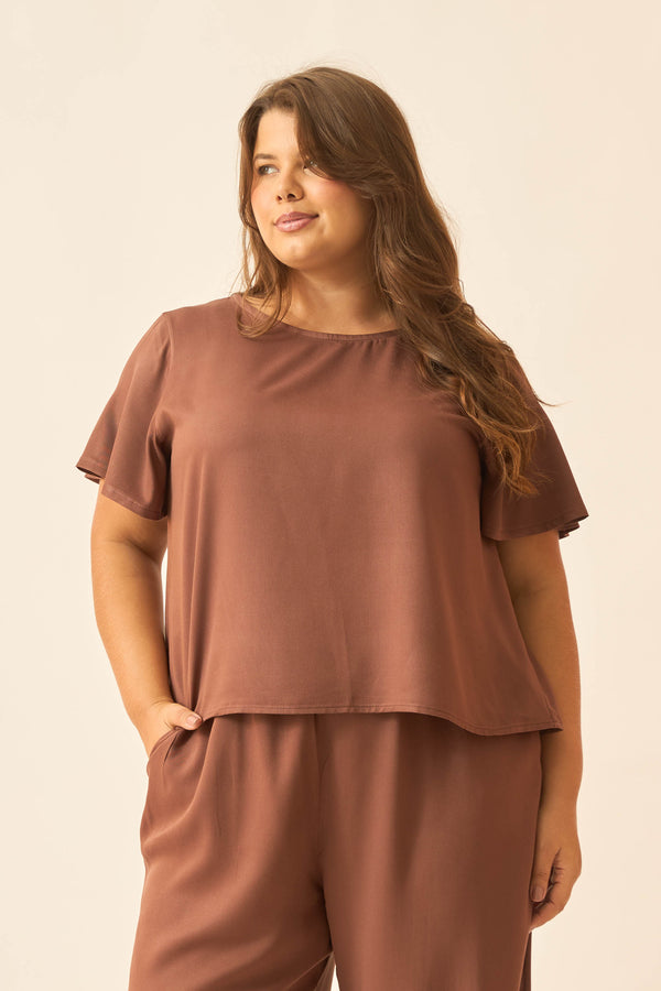 BLUSA COM MANGA GODE MARROM TRUFA