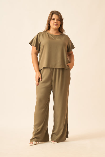 CALÇA RETA COM BOLSO VERDE URBAN