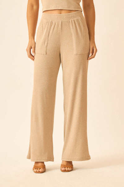 CALÇA RETA COM BOLSO CANELADO CONFORT BEGE