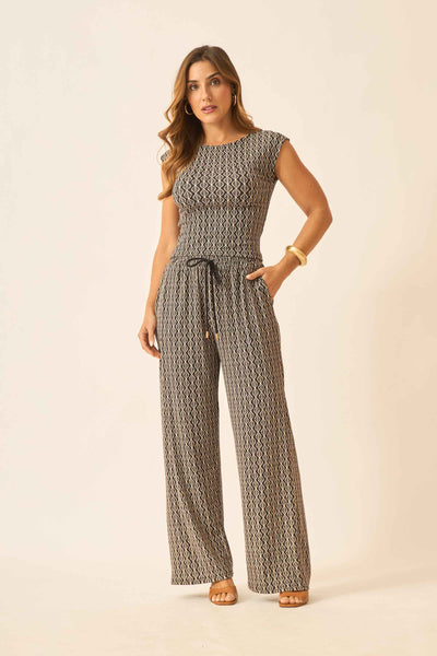 CALÇA RETA COM BOLSO MALHA CANELADA VALENÇA PRETA