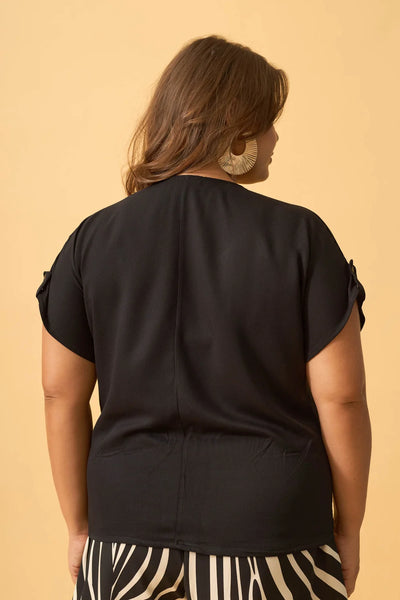 BLUSA COM BOTAO TWILL PRETO