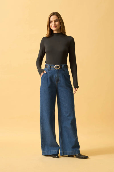 BLUSA COM GOLA SUEDE LIGTH PRETO