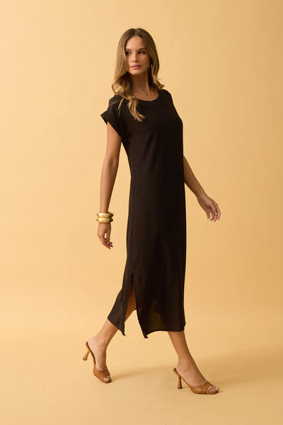 VESTIDO MIDI VISCOSE LISA COM GOLA PRETO