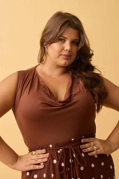 BLUSA COM DECOTE DEGAGE SUEDE LIGHT CAPPUCCINO