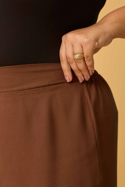 CALCA CENOURA VISCOSE LISA TRUFA