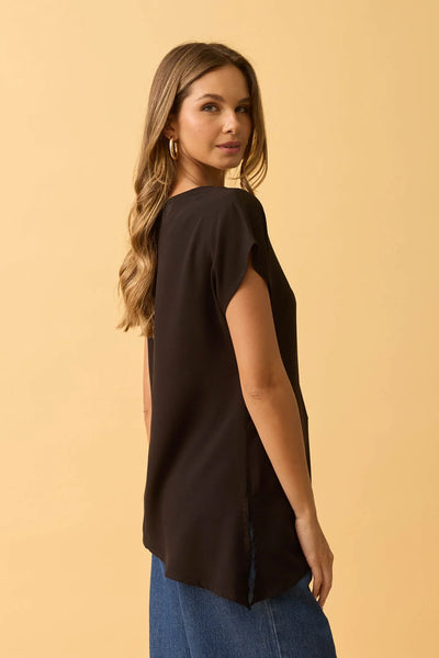 BLUSA ASSIMETRICA VISCOSE LISA PRETO