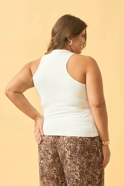 BLUSA COM FIVELA NO DECOTE EM POLIAMIDA OFF