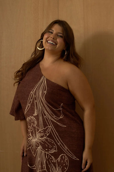 VESTIDO LONGO CROPPED UM OMBRO SO ORQUIDEA MARROM