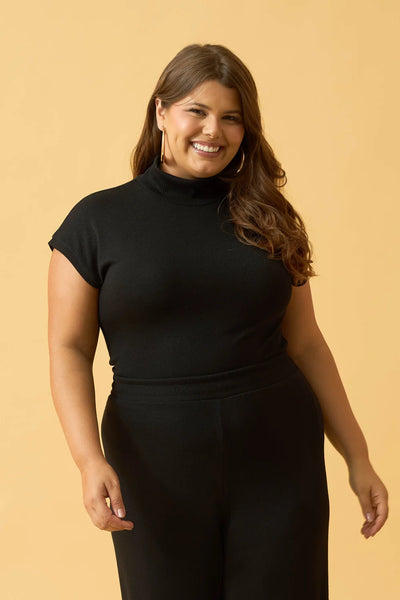 BLUSA BARCELONA FLAT COM GOLA CANELADO PRETO