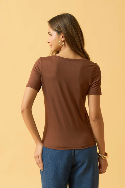 BLUSA COM DECOTE SUEDE LIGHT LISO CAPPUCCINO