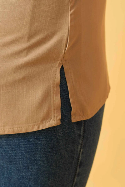BLUSA SOCIAL COM BOTOES BEGE QUENTE