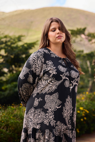 VESTIDO CURTO COM CADARCO FLOR DE RENDA PRETO