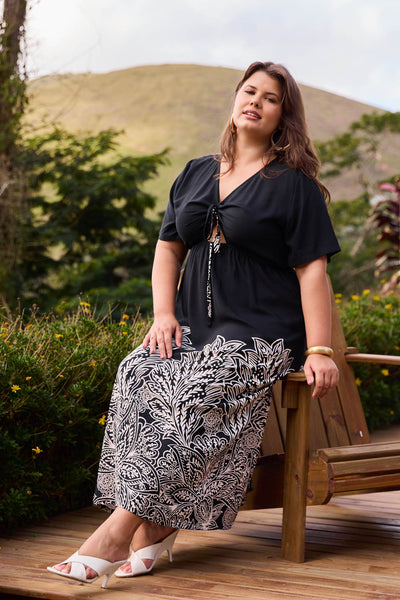 VESTIDO MIDI COM AMARRACAO RENDA