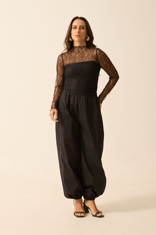 CALÇA ALADIM COM BOLSO POPELINE PRETO