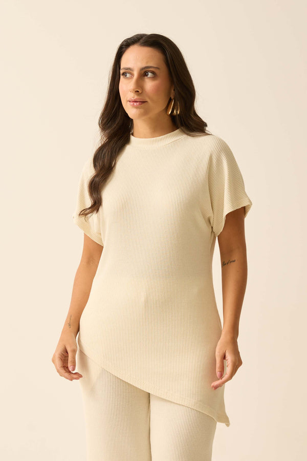 BLUSA ASSIMÉTRICA MANGA JAPONESA OFF
