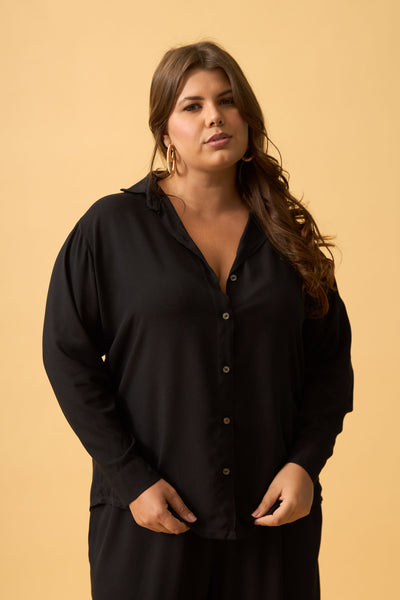 BLUSA SOCIAL COM BOTOES EM VISCOSE PRETO