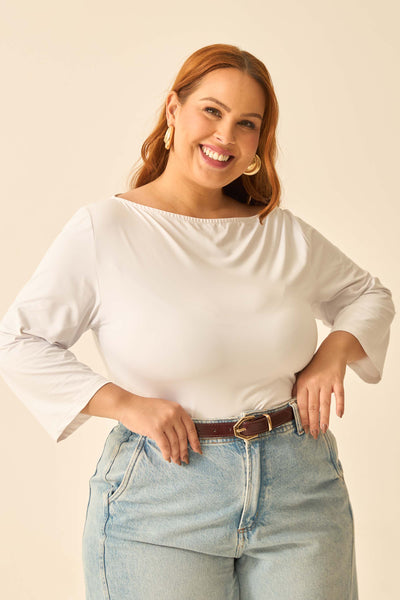 BLUSA COM DECOTE CANOA E MANGA 3/4 OFF