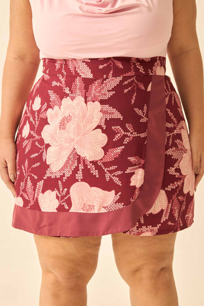SHORT SAIA COM RECORTE PEÔNIAS