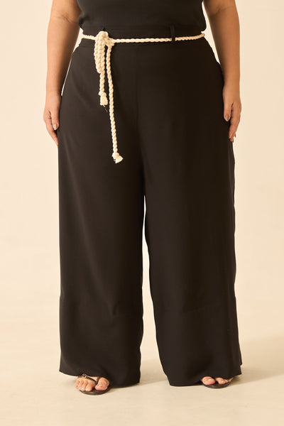 CALÇA RETA COM CADARÇO VISCOSE LISA PRETO