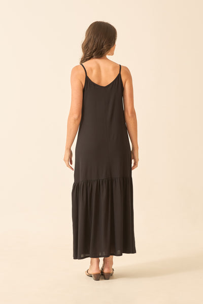 VESTIDO LONGO CROPPED COM BABADO PRETO