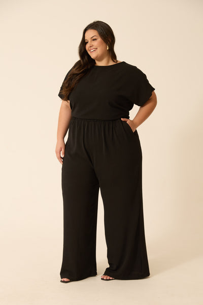 CALÇA RETA COM BOLSO DUNA PRETO