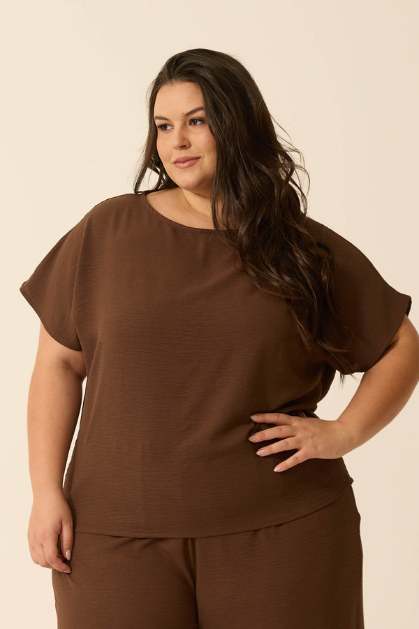 BLUSA MANGA JAPONESA DUNA TRUFA