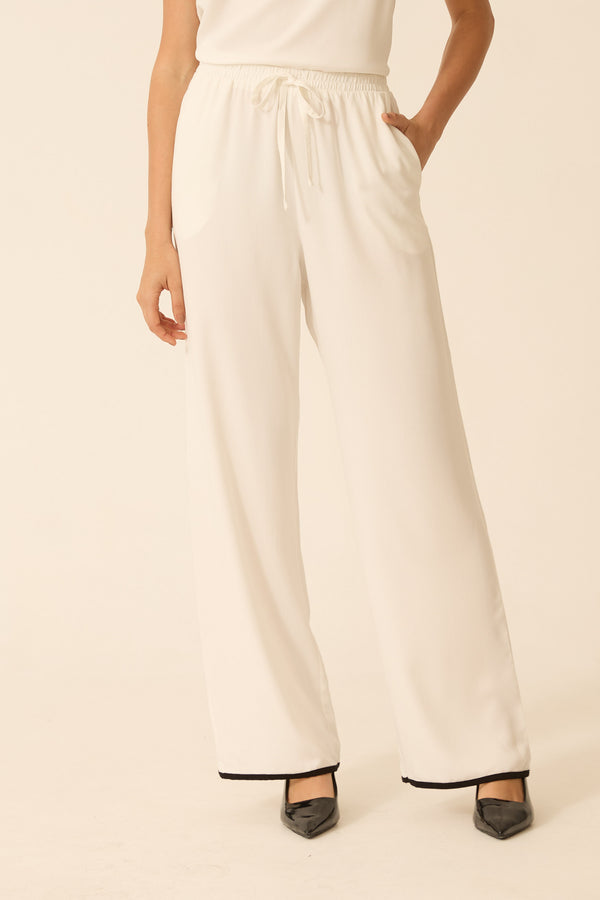 CALÇA RETA COM BOLSO BICOLOR TWILL OFF