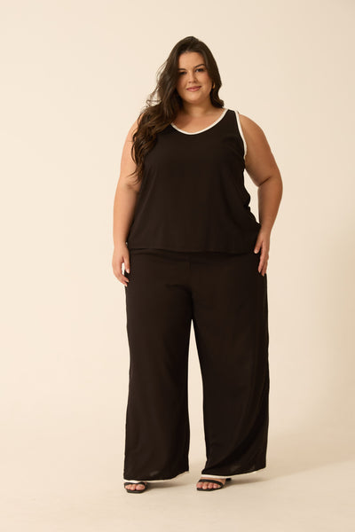 CALÇA RETA COM BOLSO BICOLOR PRETO