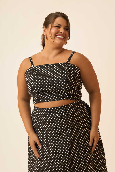 TOP CROPPED COM AMARRAÇÃO POÁ