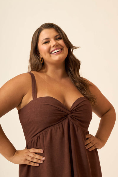 VESTIDO MIDI COM BUSTO TORCIDO AMANI