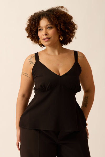 BLUSA DECOTE V RAYON SLUB PRETO