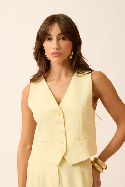 COLETE ALFAIATARIA OLIVIA AMARELO CLARO