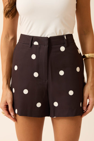 SHORT ALFAIATARIA POÁ PRETO E BRANCO