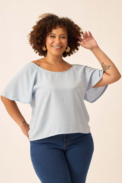 BLUSA COM DECOTE REDONDO RAYON SLUB AZUL CÉU